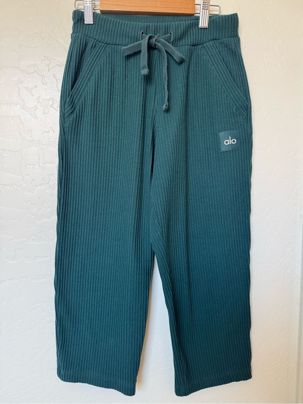 ALO Yoga Ribbed Drawstring Pants Teal